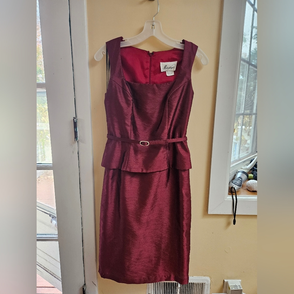 Michaelangelo Cachet Wine Peplum Midi Dress (Size 2)
